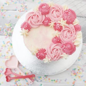 buttercream swirl celebration cake
